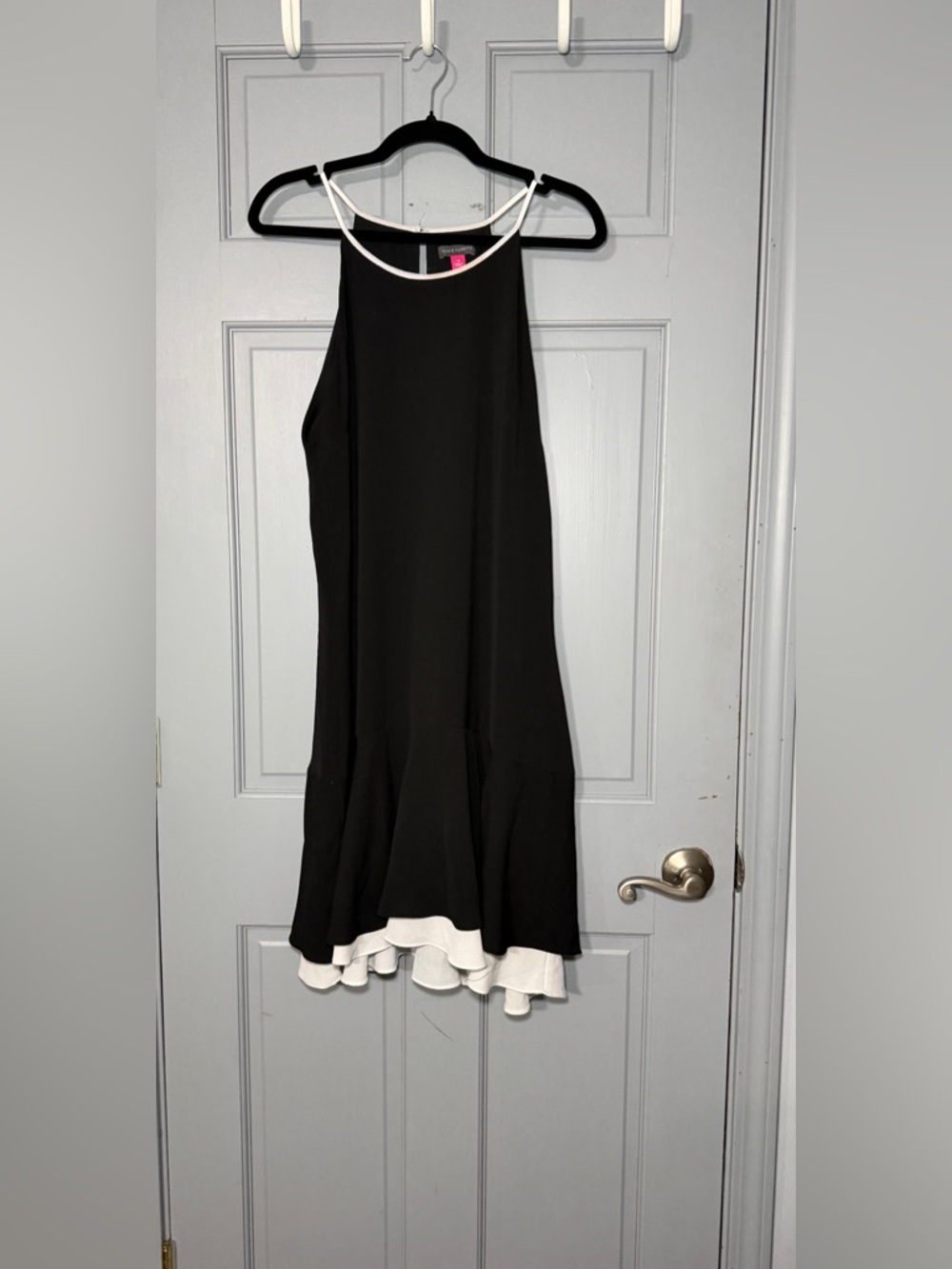 VINCE CAMUTO Black White Contrast Hem Dress Size 14 Flowy Midi
